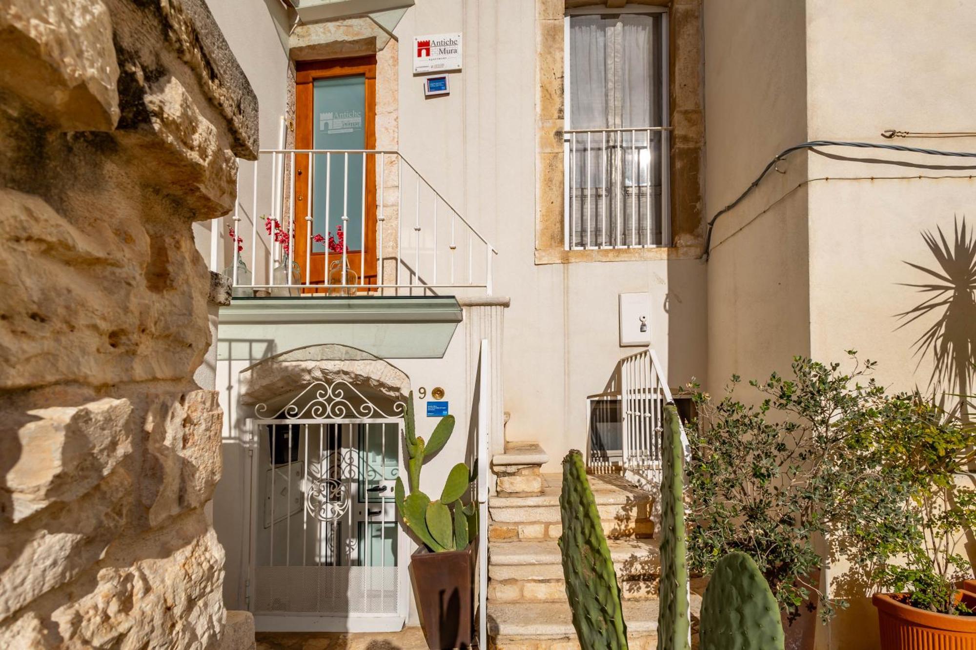 Antiche Mura Apartments"Nido Di Puglia" Monovano Turi Zewnętrze zdjęcie